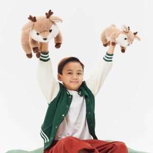 1802748_1802755_scene_1.jpg Peluche allongée – Chevreuil