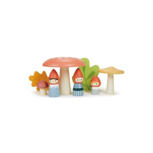 53ae39840c163bbe1343f6abe7ef4686.jpg Famille de gnomes en bois