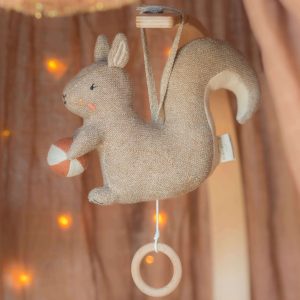 Scully-the-Squarrel-Music-Mobile-Baby-Bello-scaled-1.jpg Ecureuil musical Scully